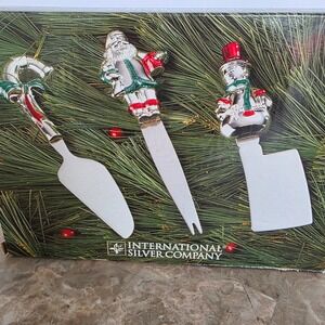 International Silver Company Holiday Cheer Cheese Set Santa Snowman Candy Cane‎